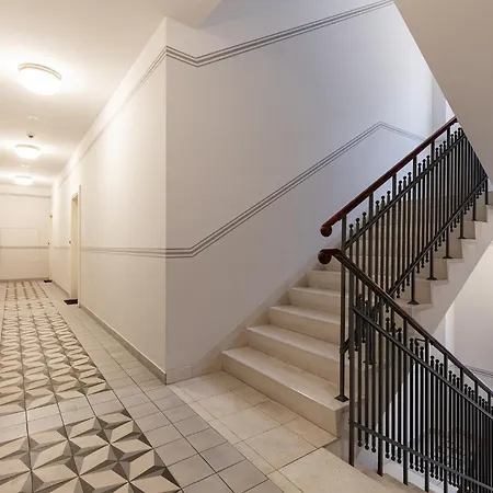 Superapart Targowa 21, Praga